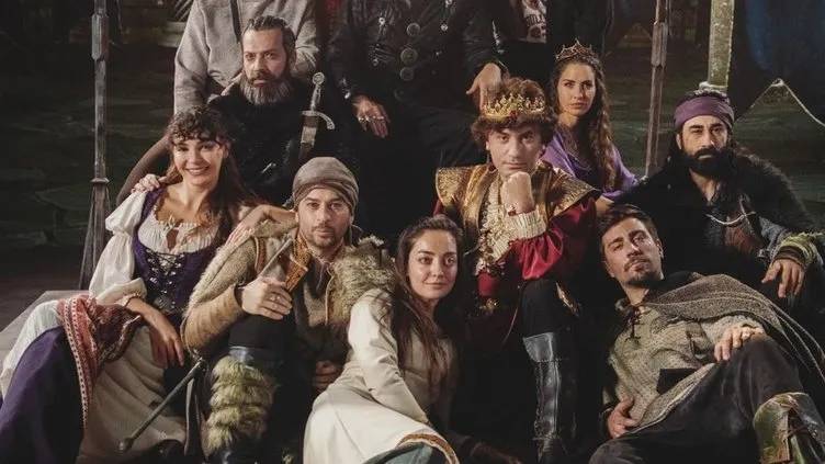 Prens dizisi 4. sezon yeni bölüm tarihi için dikkat çeken ipucu 4